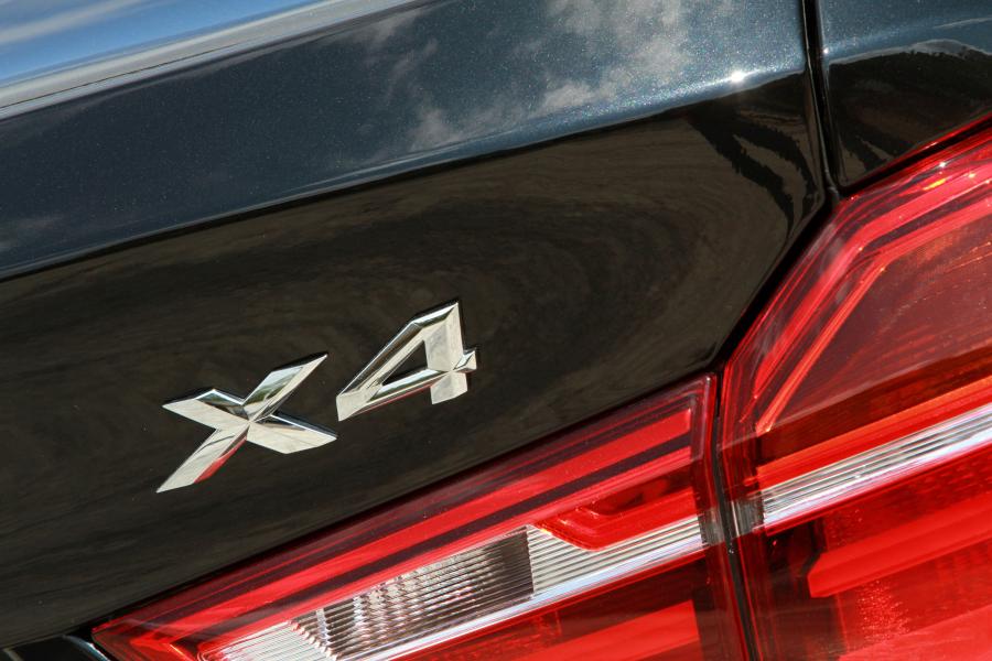  BMW X4 xDrive 3.5d by Manhart Racing 2014 года  (фото 8 из 11)